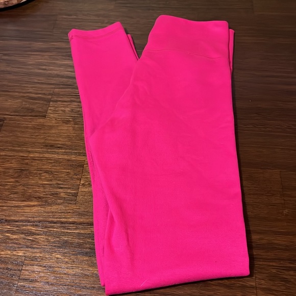 NWT LAZYPANTS Lazy Legs Hot Pink High Waisted Leggings - Medium - Picture 6 of 9